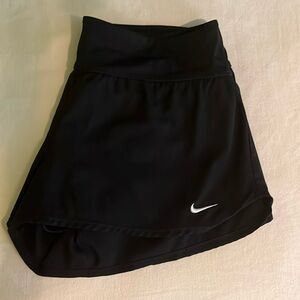 Nike dri fit black athletic shorts